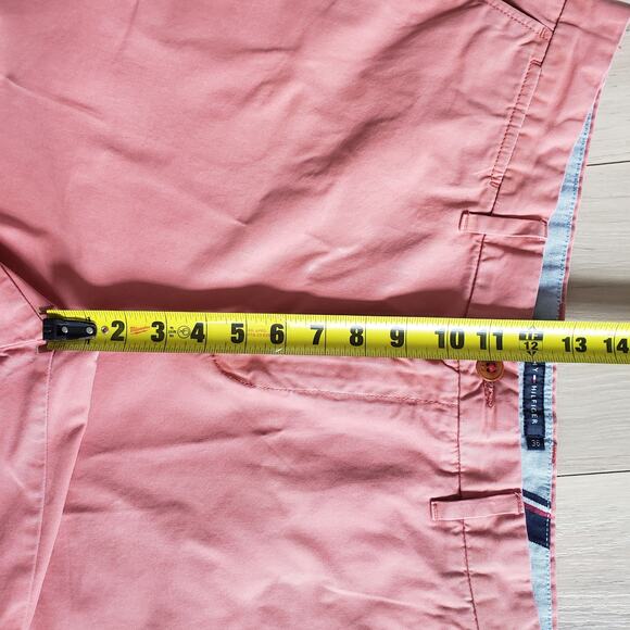 Tommy Hilfiger Shorts Men 36 Red Classic Fit Chino Embroidered Flag Golf 10" - Picture 7 of 8